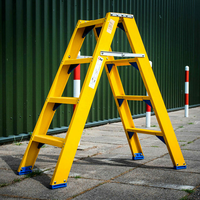 Glasvezel Versus Aluminium Ladders. Welke Het Beste? AboveTheFloor.net